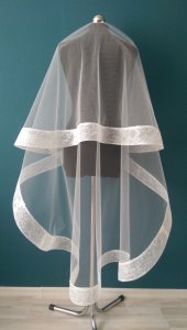 Фата окантованная