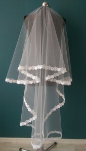 Фата кружевная